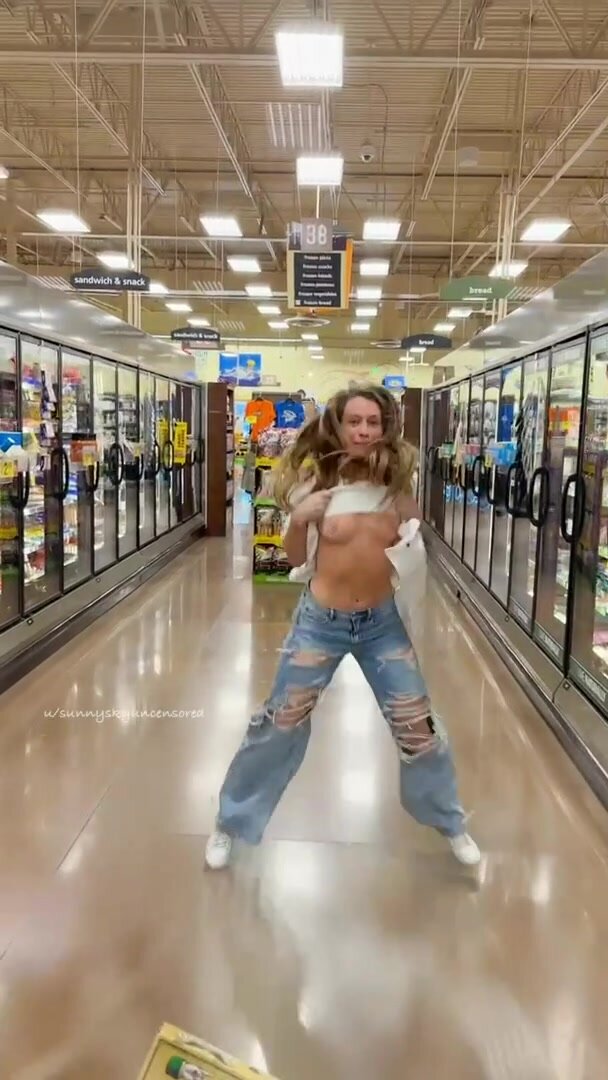 Frozen aisle flash