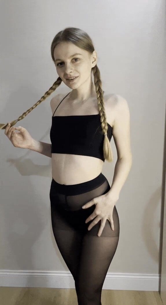 Feeling extra slutty today.. come fuck me while my parents are away